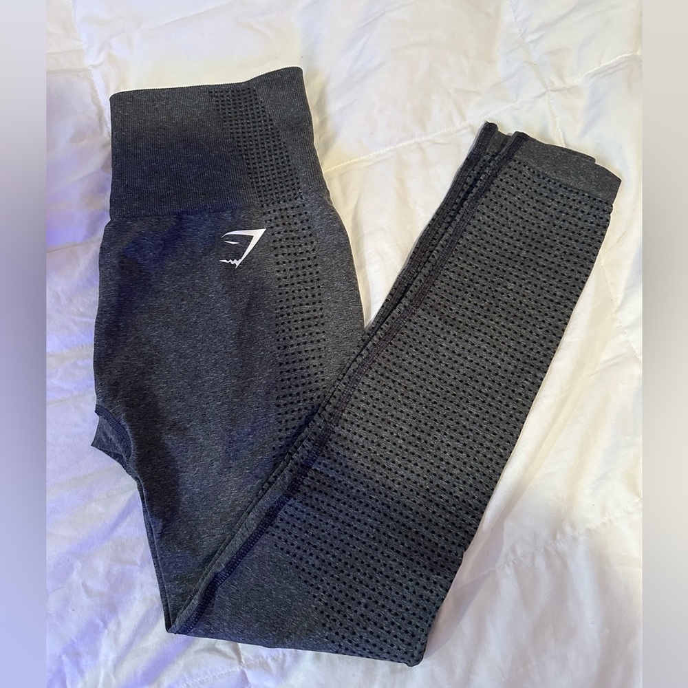 Gymshark Charcoal Leggings, NWOT Size Small